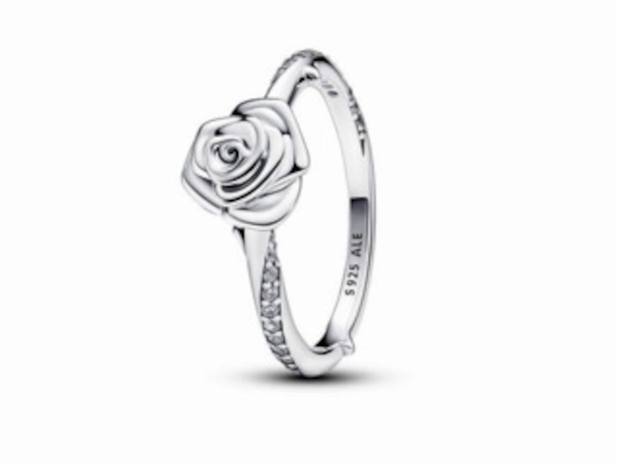 Pandora Ring ’ in Silber: Vorderseite