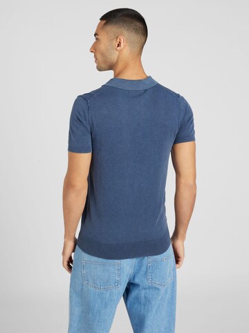 GUESS - Camiseta en azul