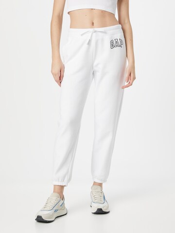 GAP Tapered Pants 'HERITAGE' in White: front