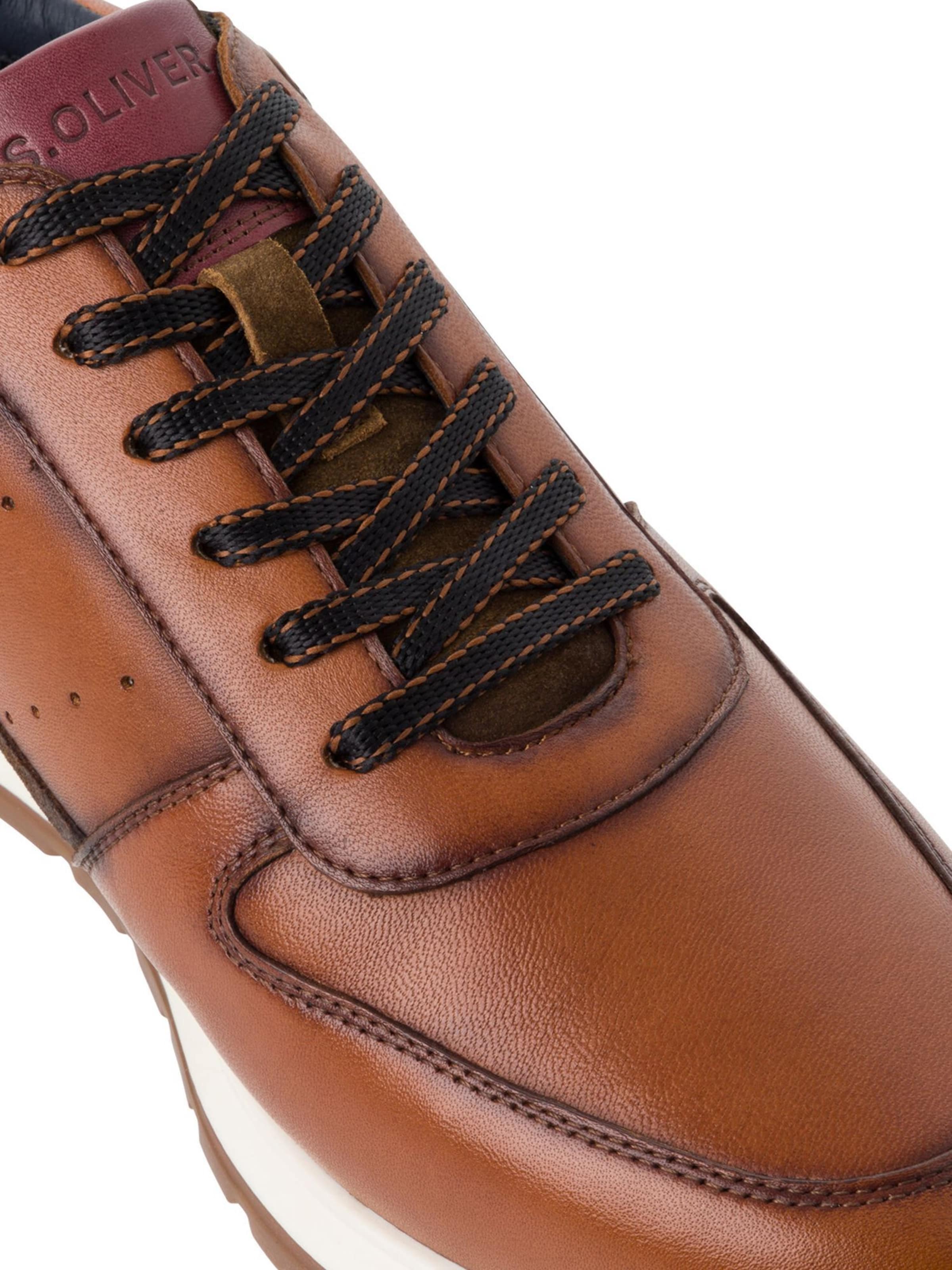 Baskets basses s.Oliver en marron