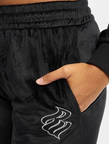 regular Pantaloni 'Escalade' di ROCAWEAR in nero