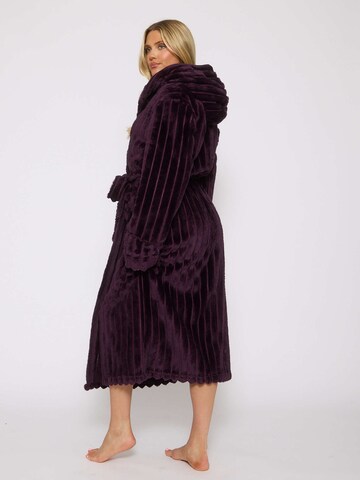 Loungeable Bademantel in Lila