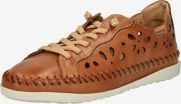 Chaussure de sport à lacets PIKOLINOS en marron : devant