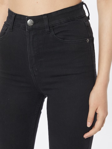 Skinny Jean Nasty Gal en noir