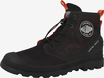 Boots stringati ' Pampa Lite Travel Vt' di Palladium in nero: frontale