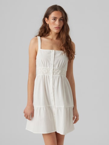Vero Moda Petite Letné šaty 'MILAN' - biela: predná strana