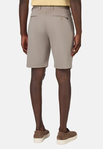 Boggi Milano Loose fit Pleated Pants in Grey