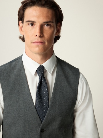 Next Telovnik | siva barva