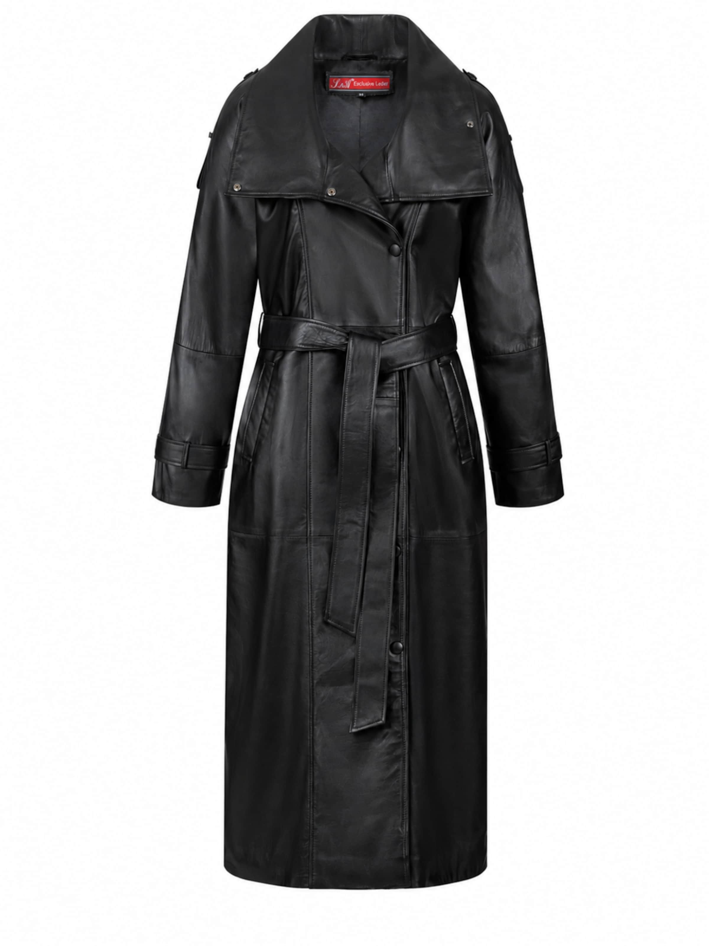 Mouflon Between-Seasons Coat in Black: front