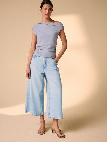 Next Top in Blau