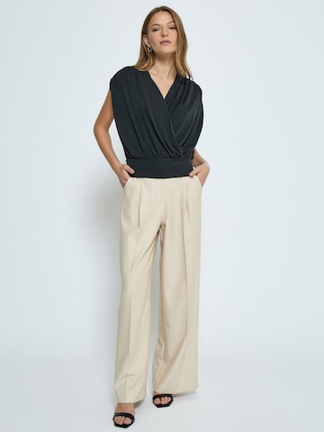 minus Blouse 'Elvie' in Zwart