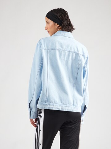 ADIDAS ORIGINALS Kevad-sügisjope 'ESS', värv sinine