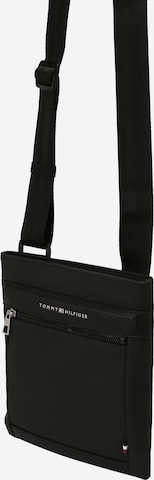 TOMMY HILFIGER Crossbody bag in Black