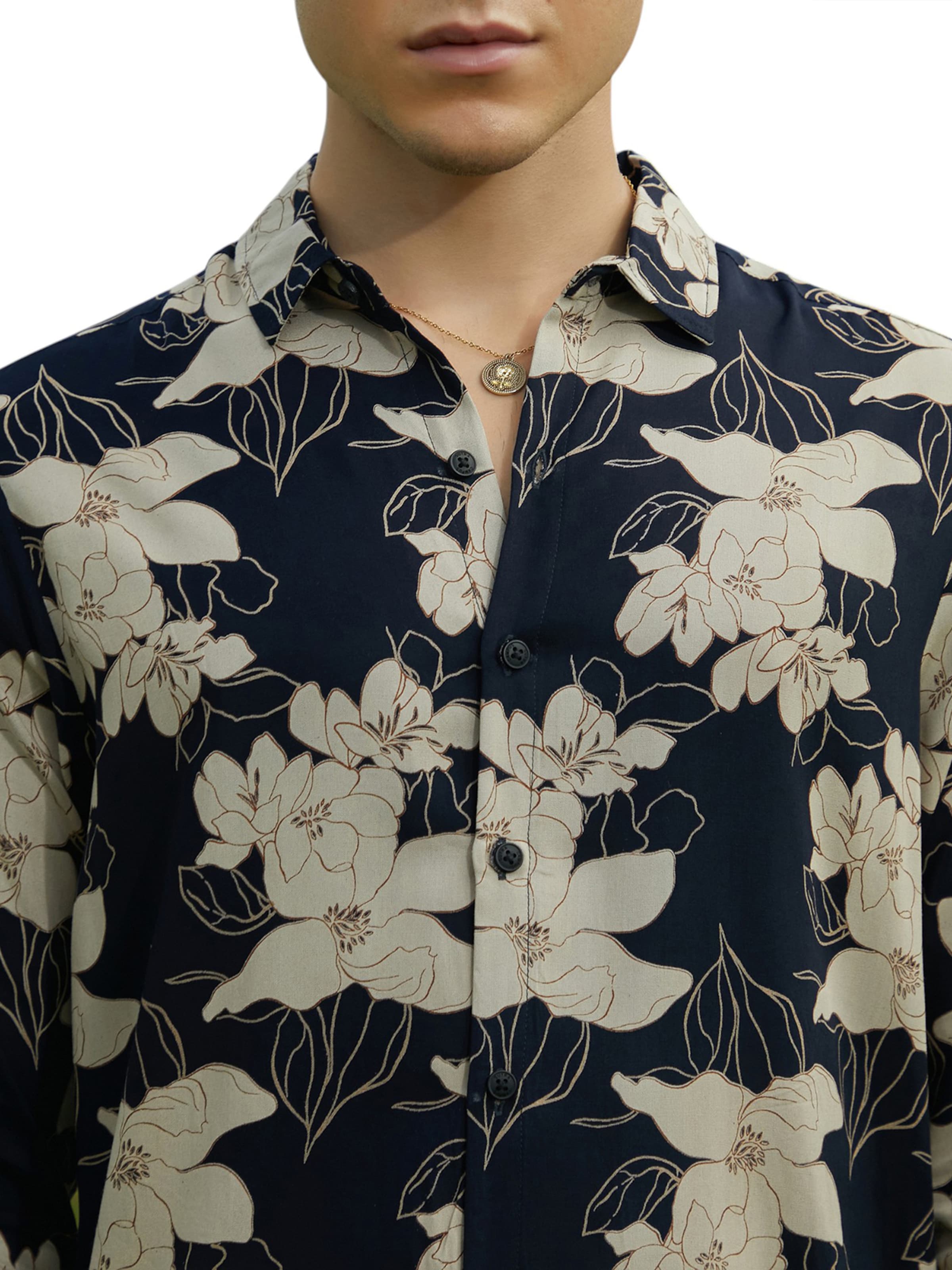 Campus Sutra Regular fit Skjorta 'Aylin' i svart