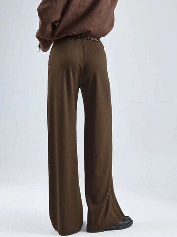 regular Pantaloni di Hiccup in marrone