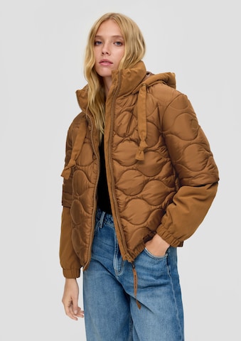 QS Between-Season Jacket in Brown: front