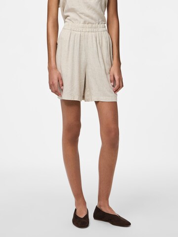 Loosefit Pantalon 'PCPia' PIECES en beige : devant