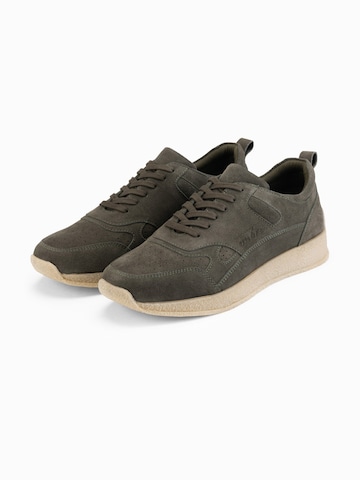 Ombre Platform trainers in Green