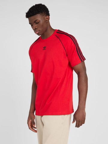 ADIDAS ORIGINALS Shirt 'SST' in Rood: voorkant