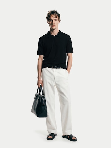 GOBI Cashmere Sweater in Black