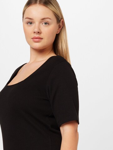 Trendyol Curve Shirt in Zwart