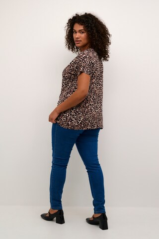 T-shirt 'Charlotta' KAFFE CURVE en beige