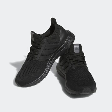 Sneaker bassa 'Ultraboost 1.0' di ADIDAS SPORTSWEAR in nero