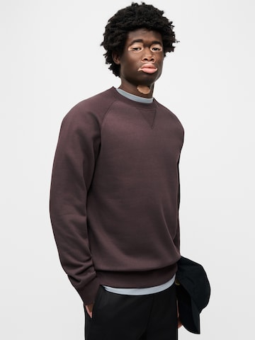 Carhartt WIP Tréning póló 'Chase' - barna