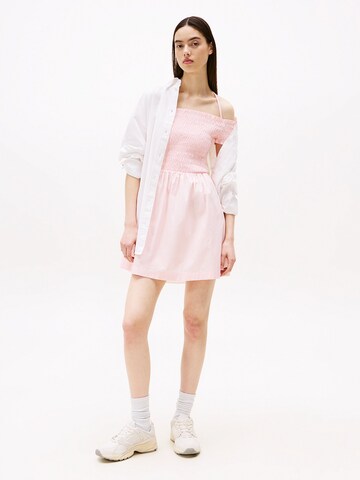 Tommy Jeans Summer dress in Pink: front