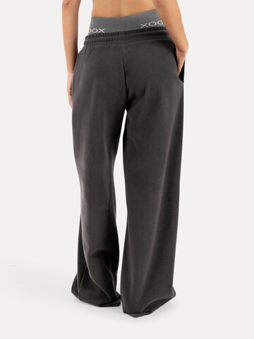Loosefit Pantalon Smilodox en gris