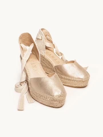 Alhamas - Sandalias 'Alpargata Cuña 8 cm' en oro
