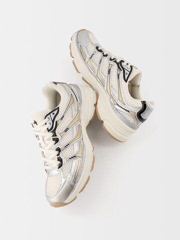Bershka Platform trainers in Mixed colours