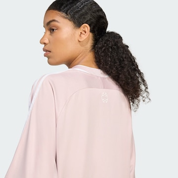ADIDAS ORIGINALS Oversized shirt 'Adilenium Season 4 Teamgeist' in Pink