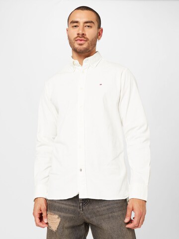 TOMMY HILFIGER Regular fit Button Up Shirt in White: front