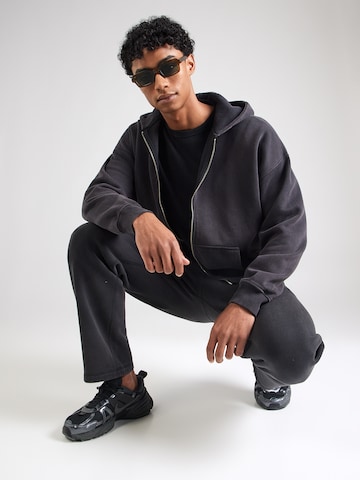 Abercrombie & Fitch Bluza rozpinana 'ESSENTIAL' w kolorze czarny