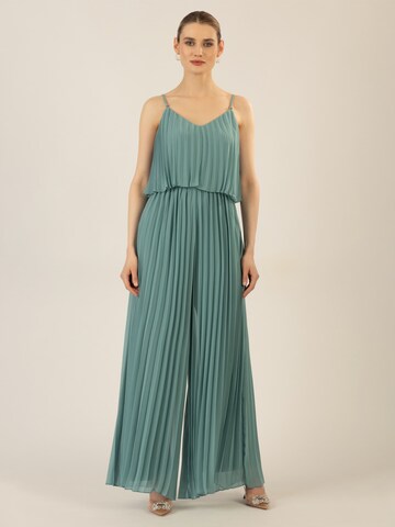 APART Jumpsuit in Green: front