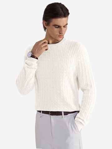 Pullover di Vantory in bianco