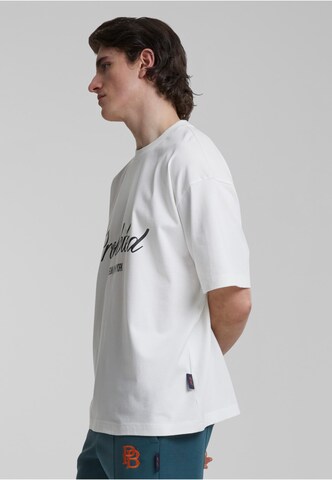 T-Shirt Prohibited en blanc