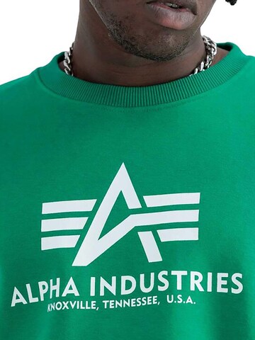 ALPHA INDUSTRIES Sweatshirt 'Basic'‌‌‌‌‌‌‌‌‌‌ in Grün
