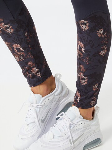 ABOUT YOU Skinny Sportbroek 'Rita' in Blauw