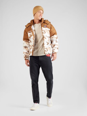 Tommy JeansPrijelazna jakna 'Alaska' - smeđa boja