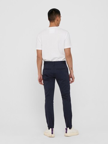 Coupe slim Pantalon chino 'ONSMARK' Only & Sons en bleu