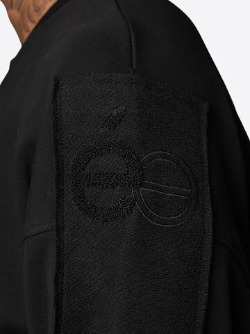 ESTEEM Sweatshirt in Black