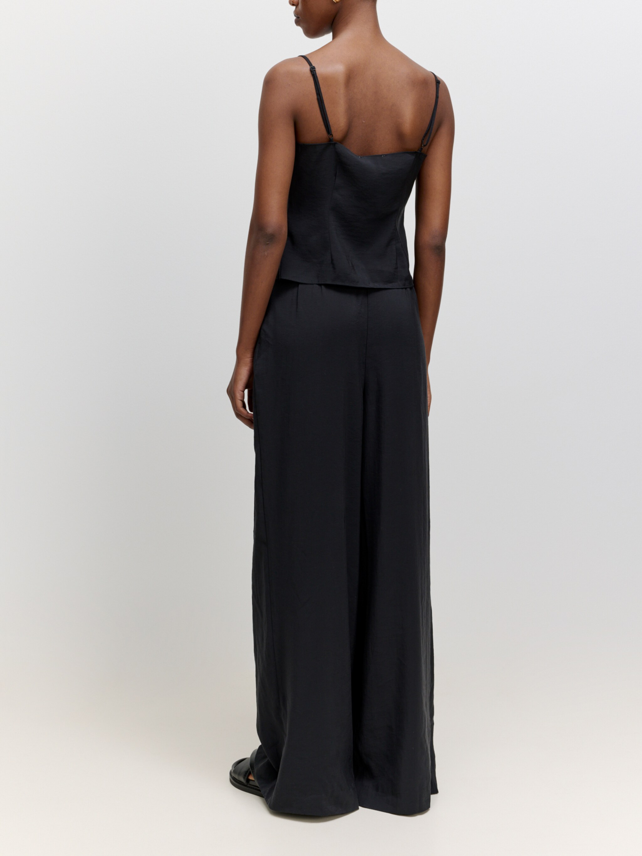 EDITED Producten Top 'Soraya' Zwart