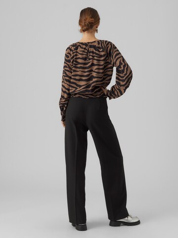 Camicia da donna 'VMSHILAH NAJA' di VERO MODA in marrone