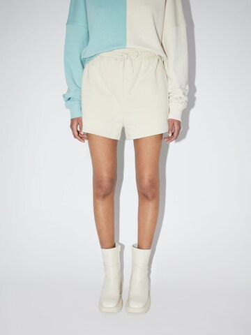 LeGer by Lena Gercke Regular Shorts 'Eliane' in Beige: predná strana