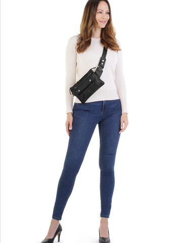 BODENSCHATZ Belt bag 'Bodenschatz Gürteltasche' in Black