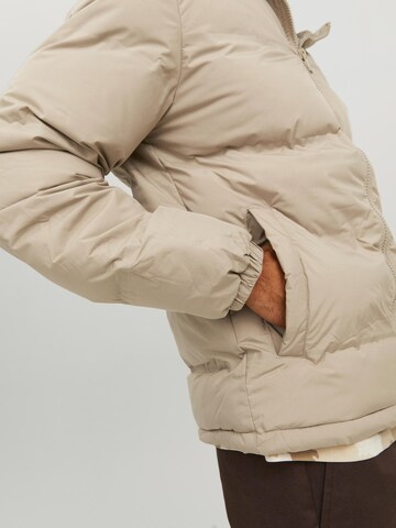 JACK & JONES - Chaqueta de invierno en beige