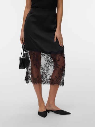 VERO MODA - Falda 'VMollie' en negro: frente