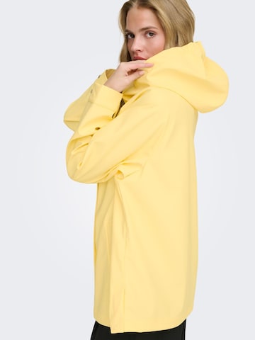 Geacă de primăvară-toamnă 'ONLElisa' de la ONLY pe galben